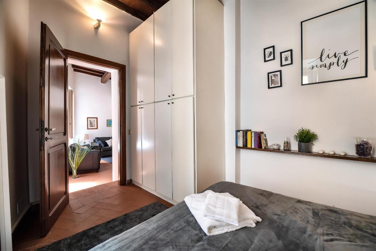 Appartamento Via Dei Baullari Рим Екстериор снимка